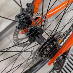 Trek Marlin 6 kalnų dviratis 27.5" 15.5"