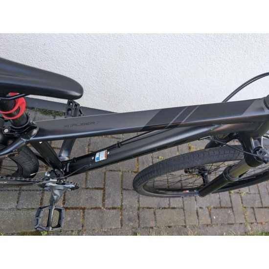Trek Xcalibier 7 kalnų dviratis 27.5" 15.5"