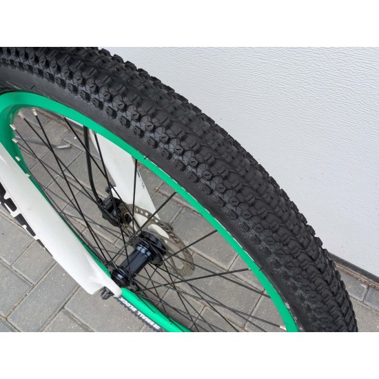 White XC240 lite dviratis paaugliui 24