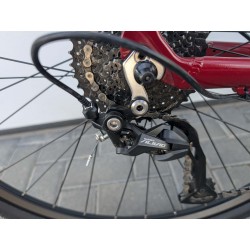 White hibridinis dviratis 28" 16"