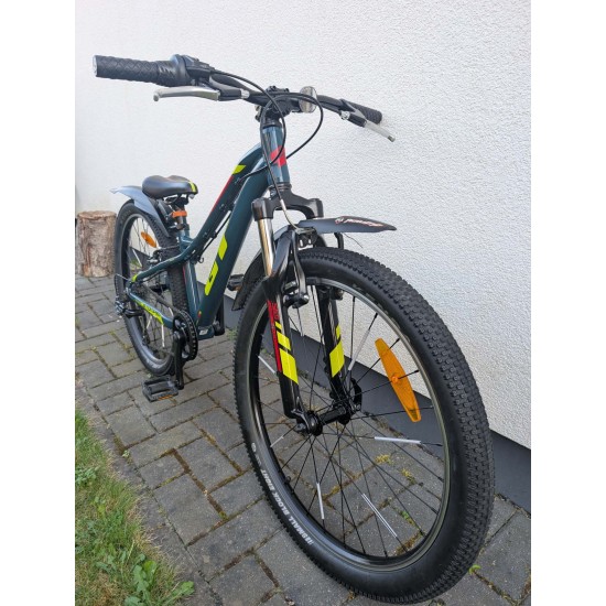 GT Stomper dviratis paaugliui 24"
