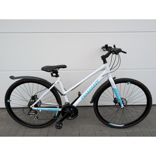 naudotas-hibridinis-dviratis-diamant-aeon-28-ratai-aliuminis-m-remas-hidrauliniai-stabdziai