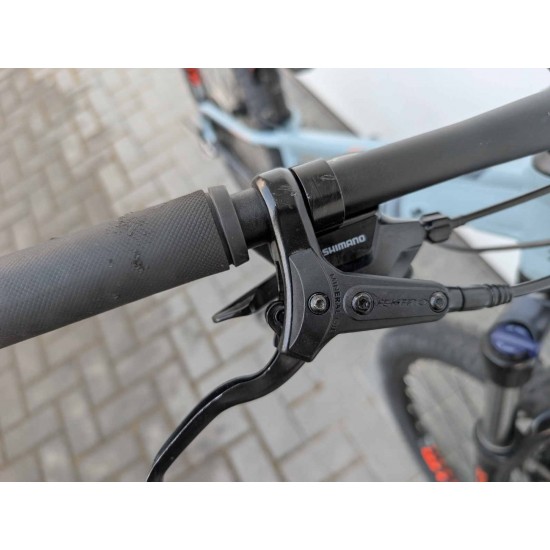 kalnu-mtb-dviratis-fuji-27-5-ratai-xs-remas-shimano-acera-hidrauliniai-stabdziai