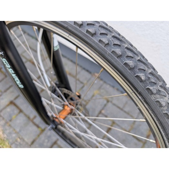 hibridinis-dviratis-gt-transeo-3-0-28-ratai-aliuminis-l-remas-triple-triangle