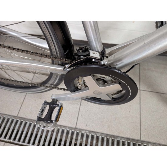 Germatec naudotas vyriskas hibridinis dviratis pilkas aliuminio remas