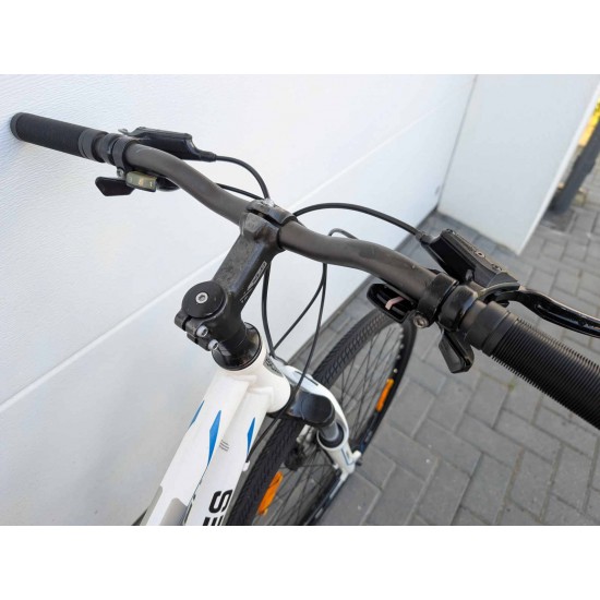 moteriskas-hibridinis-dviratis-hercules-spyder-28-ratai-17-remas-aliuminis-shimano-acera