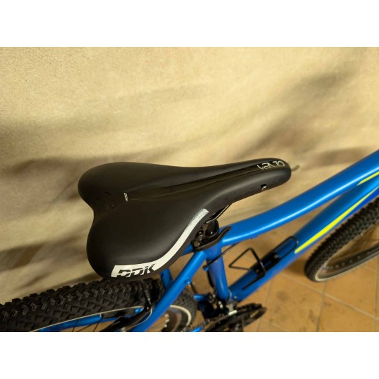 kalnu-dviratis-kands-monster-26-ratai-aliuminis-remas-suntour-m3010-shimano-tourney