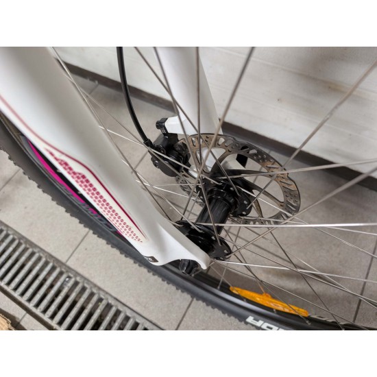 moteriskas-kalnu-dviratis-merida-juliet-27-5-hidrauliniai-stabdziai-m-dydis