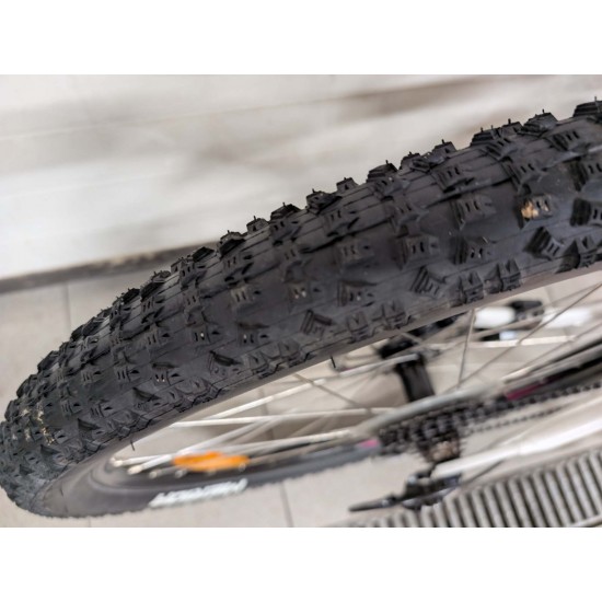 moteriskas-kalnu-dviratis-merida-juliet-27-5-hidrauliniai-stabdziai-m-dydis