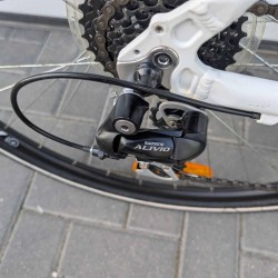 Merida Striker hibridinis dviratis 28" 19" (50cm)