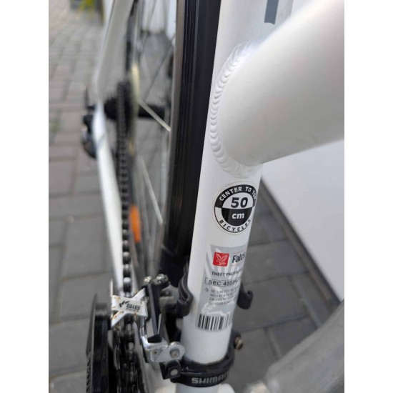 moteriskas-hibridinis-dviratis-merida-striker-28-ratai-19-remas-aliuminis-shimano-alivio