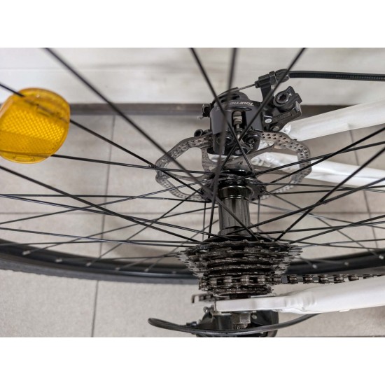 hibridinis-dviratis-romet-orkan-28-aliuminis-diskiniai-stabdziai-15-dydis