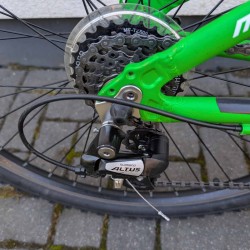 Saveno Carrera kalnų dviratis GTS 26" 13"