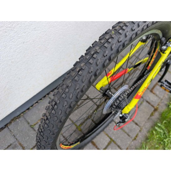 paaugliu-kalnu-dviratis-superior-27-5-ratai-aliuminis-remas-shimano-altus-sr-suntour