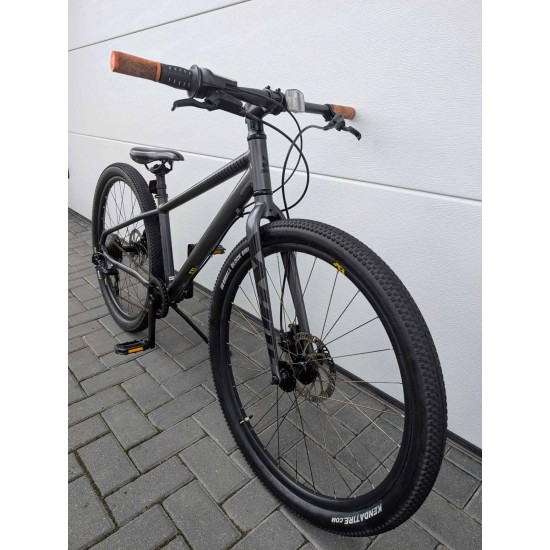 paaugliškas-kalnu-dviratis-white-xc-260-lite-26-ratai-13-remas-aliuminis-sram-x4