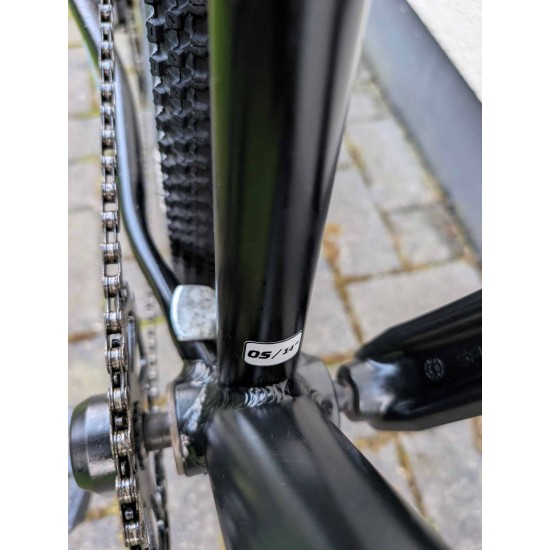 kalnu-dviratis-white-xc-275-pro-27-5-ratai-14-remas-aliuminis-shimano-deore