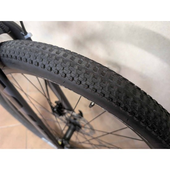 paaugliu-dviratis-white-26-coliu-ratai-aliuminio-remas-shimano-deore-hidrauliniai-stabdziai