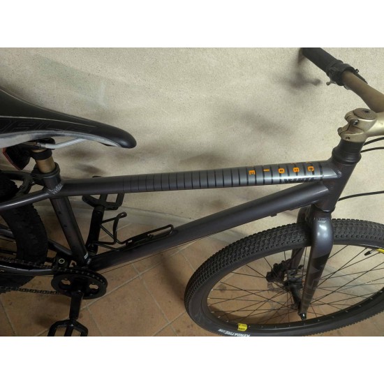 paaugliu-dviratis-white-26-coliu-ratai-aliuminio-remas-shimano-deore-hidrauliniai-stabdziai