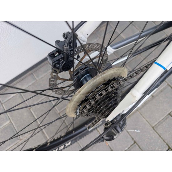paaugliu-dviratis-white-26-coliu-ratai-aliuminio-remas-shimano-deore-hidrauliniai-stabdziai