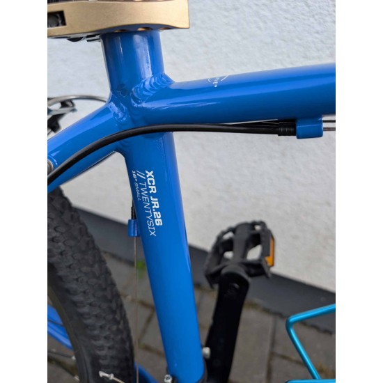 lengvas-paaugliu-dviratis-xeed-jr-pro-curve-lite-26-ratai-10kg-shimano-altus
