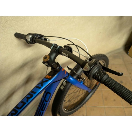 naudotas-lengvas-paauglio-kalnu-mtb-dviratis-xeed-xcr-jr-26-ratai-aliuminis-10kg