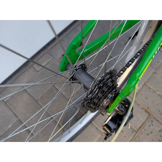 naudotas-dviratis-paaugliui-carrera-24-ratai-aliuminis-remas-shimano-altus