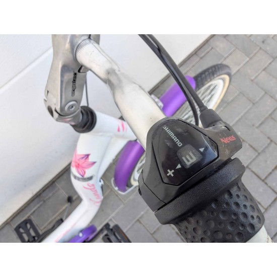 miesto-dviratis-mergaitei-kands-olivia-24-ratai-14-aliuminis-remas-shimano-nexus-3-pavaros