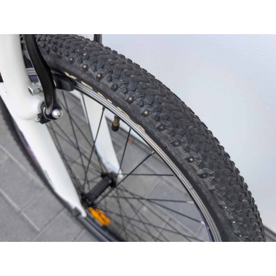 paaugliškas-kalnu-dviratis-tabou-topshe-24-ratai-aliuminis-remas-shimano-18-begiu
