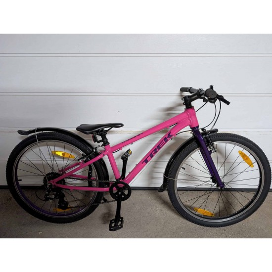 lengvas-paauglio-dviratis-trek-wahoo-24-pilkas-9kg-aliuminis-shimano-altus