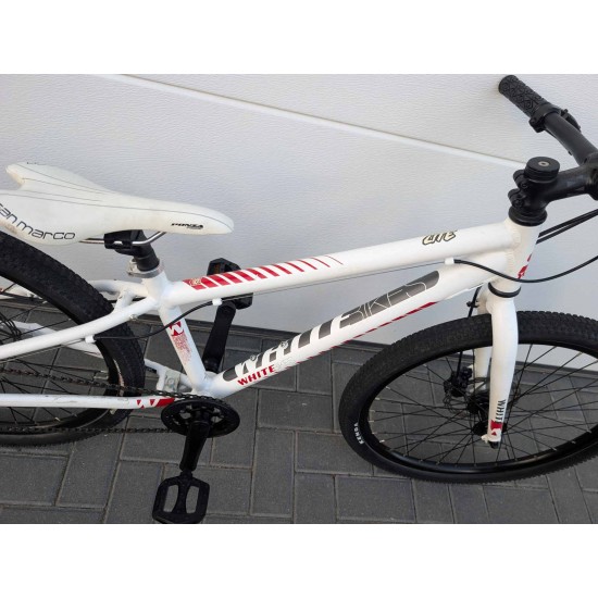 paaugliškas-dviratis-white-bikes-24-ratai-aliuminis-remas-shimano-acera