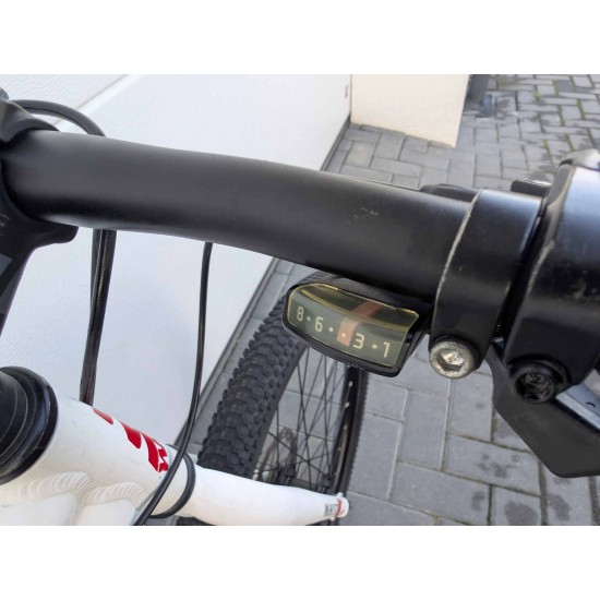 paaugliškas-dviratis-white-bikes-24-ratai-aliuminis-remas-shimano-acera