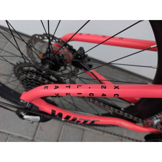 lengvas-vaikiškas-dviratis-white-xc-24-ratai-10kg-aliuminis-remas-shimano-hidraulika