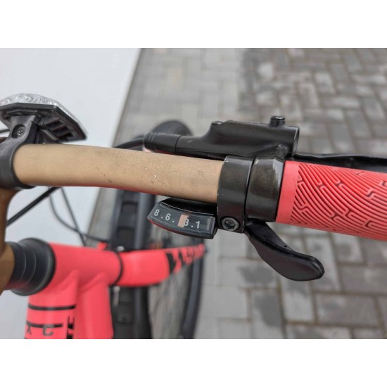 lengvas-vaikiškas-dviratis-white-xc-24-ratai-10kg-aliuminis-remas-shimano-hidraulika