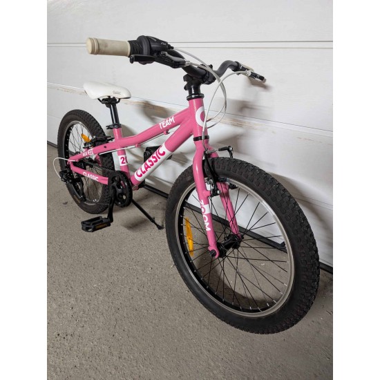 vaikiskas-dviratis-classic-team-20-ratai-aliuminis-remas-9kg-shimano