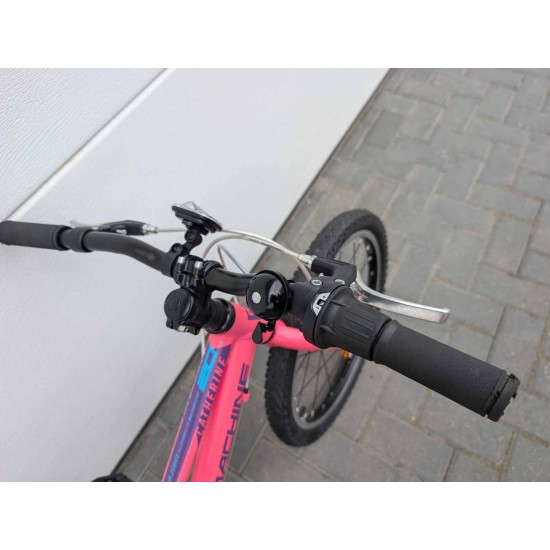 vaikiskas-dviratis-rock-machine-catherine-20-ratai-aliuminis-remas-microshift-schwalbe
