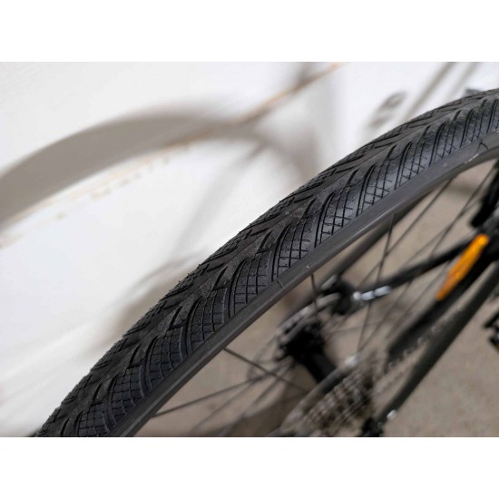 anglies-pluosto-plento-dviratis-cannondale-synapse-carbon-4-jet-black-shimano-tiagra-hidraulika