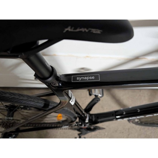 anglies-pluosto-plento-dviratis-cannondale-synapse-carbon-4-jet-black-shimano-tiagra-hidraulika