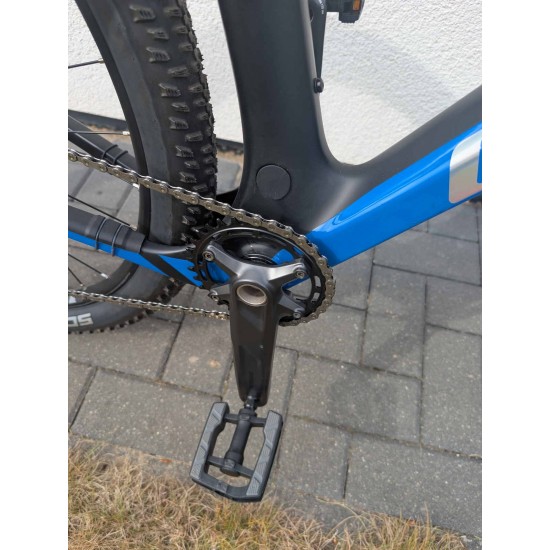 anglies-pluosto-kalnu-dviratis-ghost-lector-sf-essential-lc-carbon-fox-performance-shimano-xt