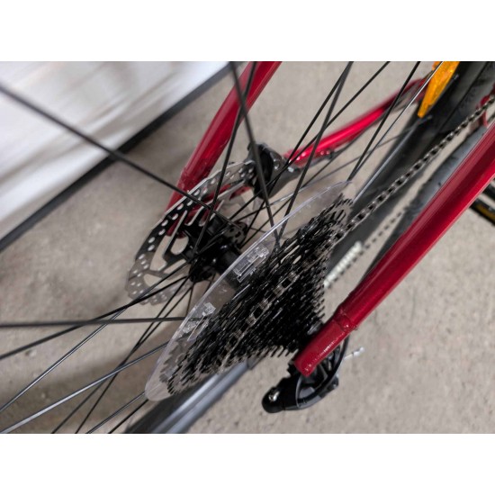 kalnu-dviratis-trek-marlin-sram-sx-eagle-12-pavaru-rockshox-judy-silver-maxxis