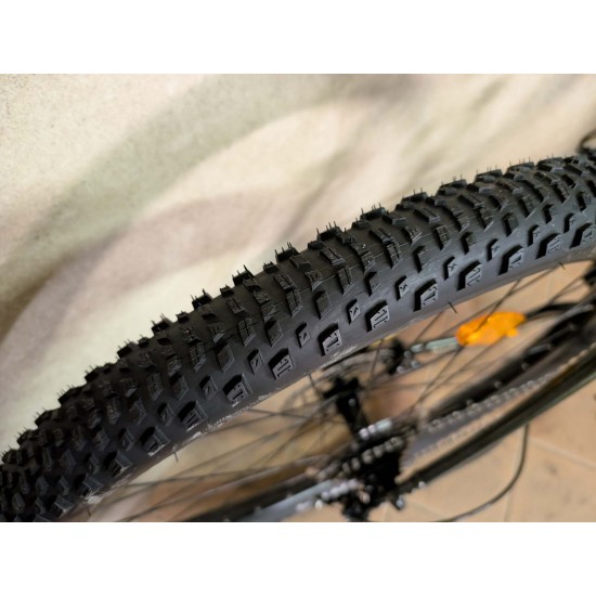 Giant Talon 2 kalnų dviratis 29 