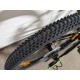paaugliškas-kalnu-dviratis-romet-rambler-ragos-dirt-24-ratai-33cm-aliuminis-remas-juodas-zalias