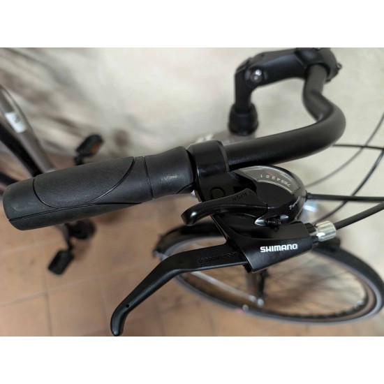 baltas-miesto-dviratis-28-ratai-18-remas-aliuminis-shimano-tourney-mitas-padangos